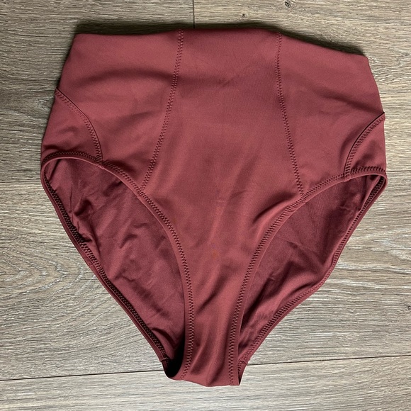 Athleta Women’s Sculpted High Waisted Bikini Bottoms - NWOT - Picture 3 of 8